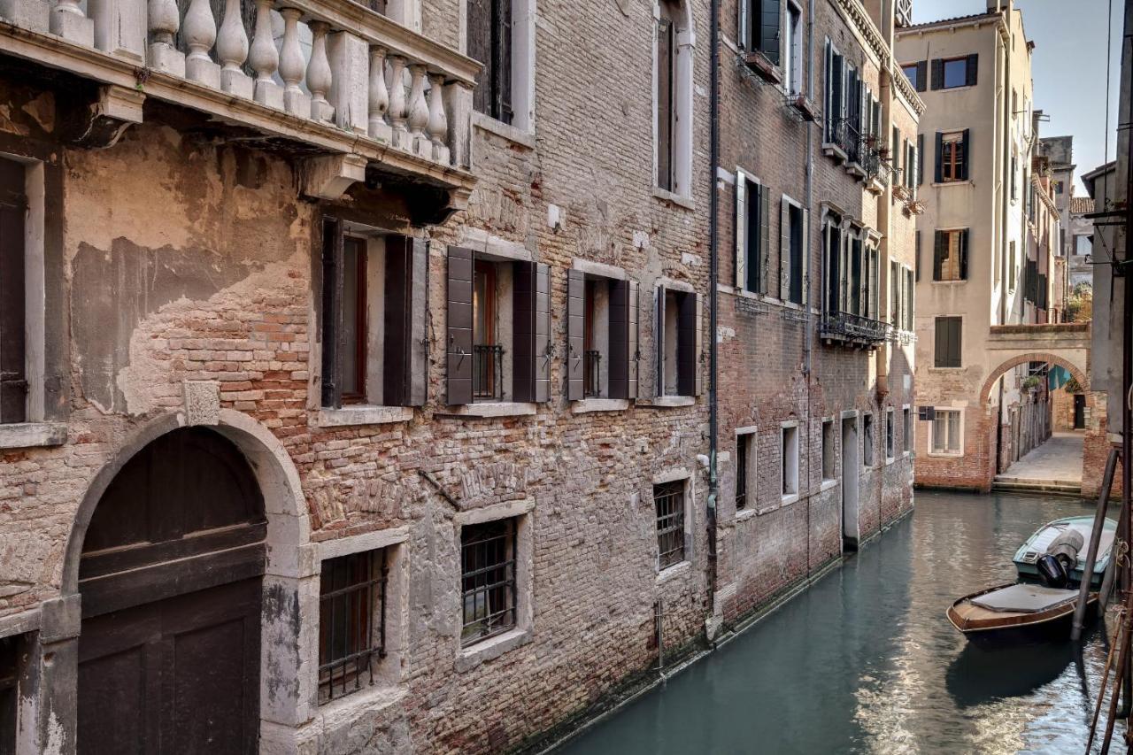 Canal View Suite In Rialto By Wonderful Italy 베니스 외부 사진