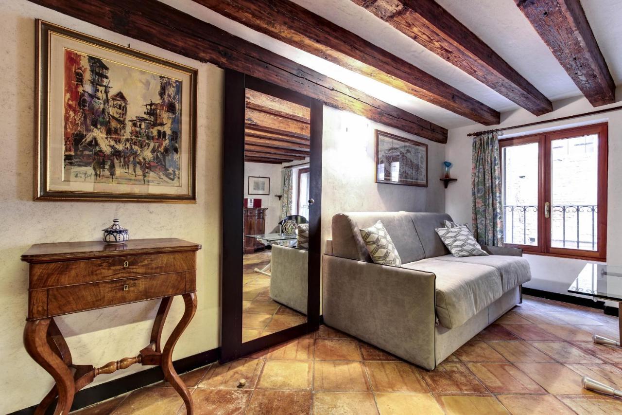 Canal View Suite In Rialto By Wonderful Italy 베니스 외부 사진