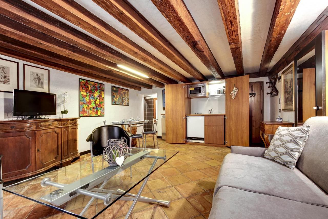 Canal View Suite In Rialto By Wonderful Italy 베니스 외부 사진